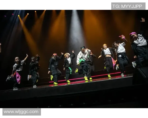 南京街舞队与西安街舞队赛后复盘探讨团队协作与默契的重要性