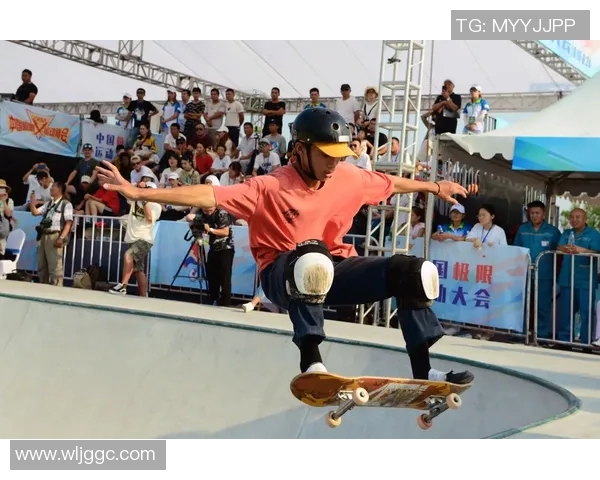 广州滑板队的耐力挑战与技巧分享探索滑板运动的极限与魅力