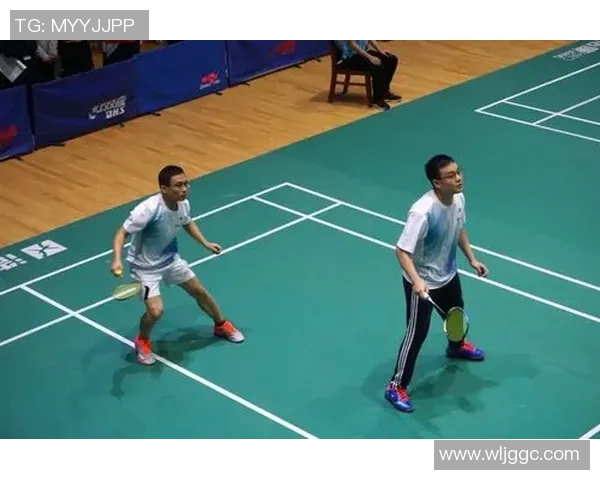 成都羽毛球队盯防战术解析与热点关注探讨 成都羽毛球队盯防战术解析与热点关注探讨